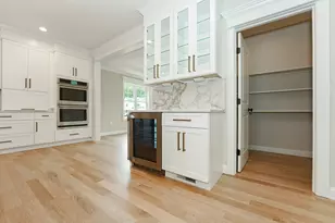 439 Landry Ave, North Attleboro, MA 02760 - Photo 32