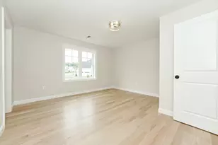 439 Landry Ave, North Attleboro, MA 02760 - Photo 10