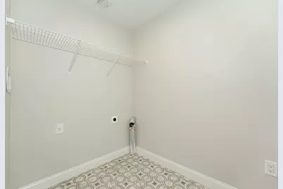 439 Landry Ave, North Attleboro, MA 02760 - Photo 14