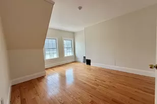 21 Bentley St, Boston, MA 02135 - Photo 8