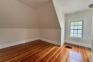 21 Bentley St, Boston, MA 02135 - Photo 10