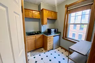 39 Revere St, Boston, MA 02114 - Photo 4