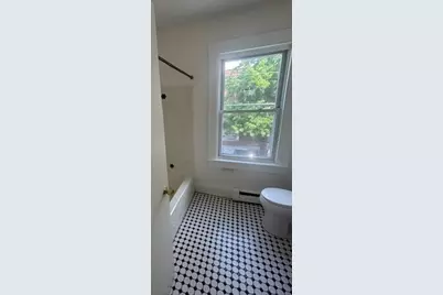 27 Salem Street #2L, Salem, MA 01970 - Photo 8