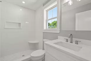 40 Lyons St, Quincy, MA 02169 - Photo 24