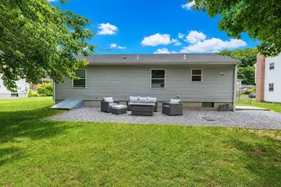 155 Fitch Rd, Clinton, MA 01510 - Photo 6