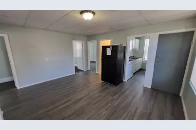164 Riverside Street #2, Lowell, MA 01854 - Photo 4