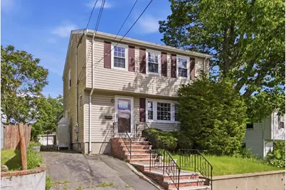 29 Cleveland, Medford, MA 02155 - Photo 2