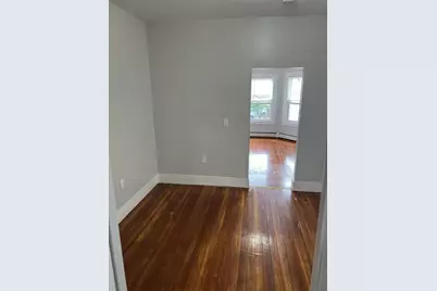 38 George St #2E, New Bedford, MA 02744 - Photo 4