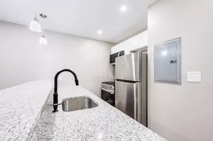25 Buckley St, Quincy, MA 02169 - Photo 4