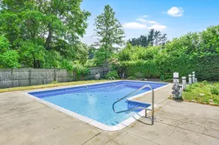 135 Bulat Dr, Springfield, MA 01129 - Photo 6