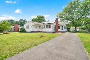 135 Bulat Dr, Springfield, MA 01129 - Photo 2