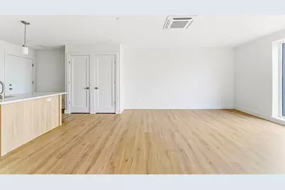 1035 Commonwealth Ave #401, Boston, MA 02215 - Photo 10