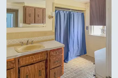 73 Florence Ave, Melrose, MA 02176 - Photo 16