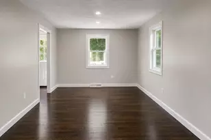 23 Ledgewood Dr, Canton, MA 02021 - Photo 6