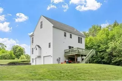 8 Jana, Sandown, NH 03873 - Photo 32
