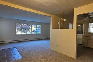 22 Pondview Cir, Brockton, MA 02301 - Photo 6