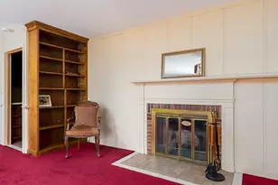 55 Old Common Rd, Auburn, MA 01501 - Photo 6