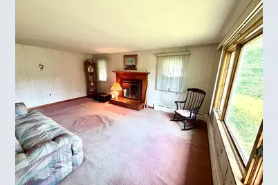 817 Somers Rd, East Longmeadow, MA 01028 - Photo 18