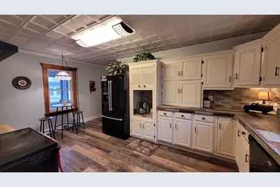 50 Grove St N, Barre, MA 01005 - Photo 8