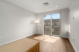 68 Los Angeles, Newton, MA 02458 - Photo 10