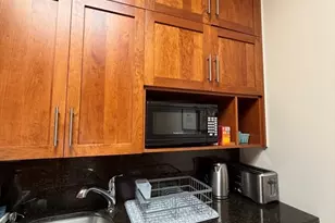 246 Marlborough, Boston, MA 02116 - Photo 6