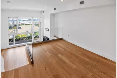288 Marginal St #4, Boston, MA 02128 - Photo 8