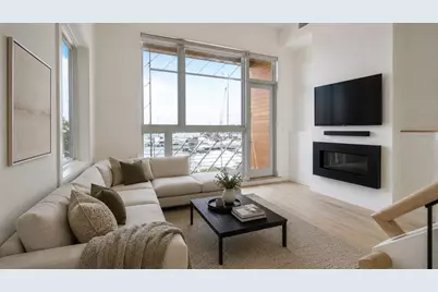 288 Marginal St #4, Boston, MA 02128 - Photo 6