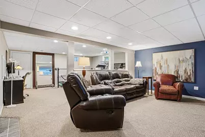 5 Diane Dr, Medway, MA 02053 - Photo 34