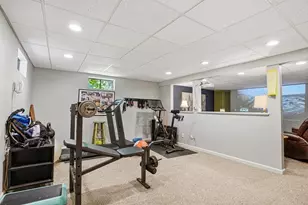 5 Diane Dr, Medway, MA 02053 - Photo 34