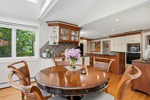 5 Diane Dr, Medway, MA 02053 - Photo 6