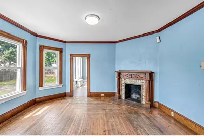 130 Berkshire St, Springfield, MA 01151 - Photo 4