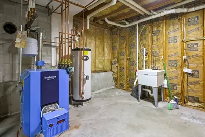 21 Randall Rd, Berlin, MA 01503 - Photo 32