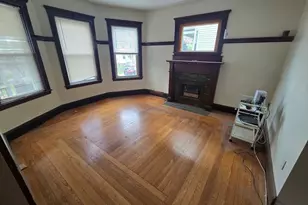 29 Mapleton St, Boston, MA 02135 - Photo 6