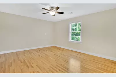 8-10 Begley St #10, Agawam, MA 01001 - Photo 20