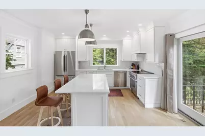 38 Edgewood Rd #2, Lexington, MA 02420 - Photo 4