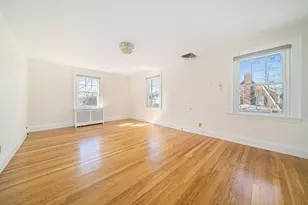 93 Lincoln Rd, Medford, MA 02155 - Photo 20