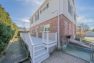 93 Lincoln Rd, Medford, MA 02155 - Photo 4
