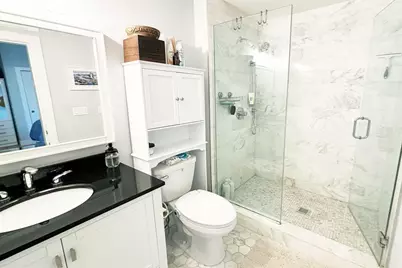 335 Maverick St #1, Boston, MA 02128 - Photo 6