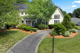 17 Clara Rd, Framingham, MA 01701 - Photo 2
