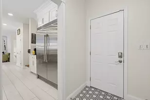 23 Goodnow Ln, Framingham, MA 01702 - Photo 8