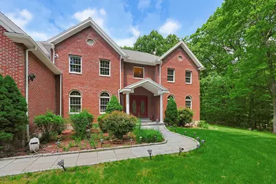 23 Goodnow Lane, Framingham, MA 01702 - Photo 2