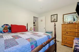 8 Union St, North Brookfield, MA 01535 - Photo 16