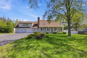 55 South St, Easthampton, MA 01027 - Photo 2