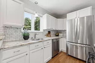 55 South St, Easthampton, MA 01027 - Photo 10