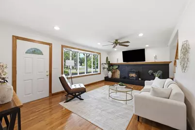 55 South Street, Easthampton, MA 01027 - Photo 4