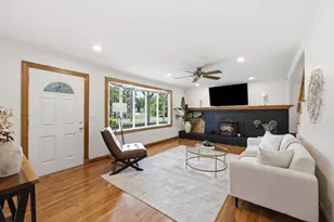 55 South St, Easthampton, MA 01027 - Photo 4