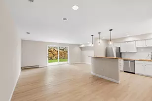 17 Lions Ln, Salem, MA 01970 - Photo 6