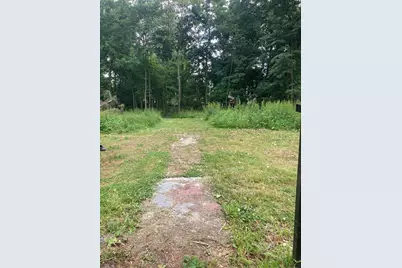 1 Carpenter Ter, Uxbridge, MA 01569 - Photo 4