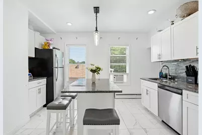 576 Franklin St, Worcester, MA 01608 - Photo 10
