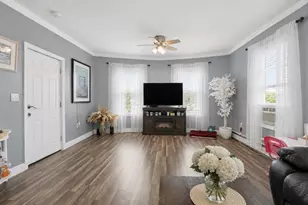 576 Franklin St, Worcester, MA 01608 - Photo 16